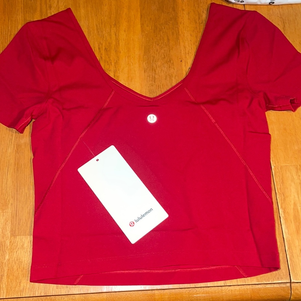 Lululemon Align Tee